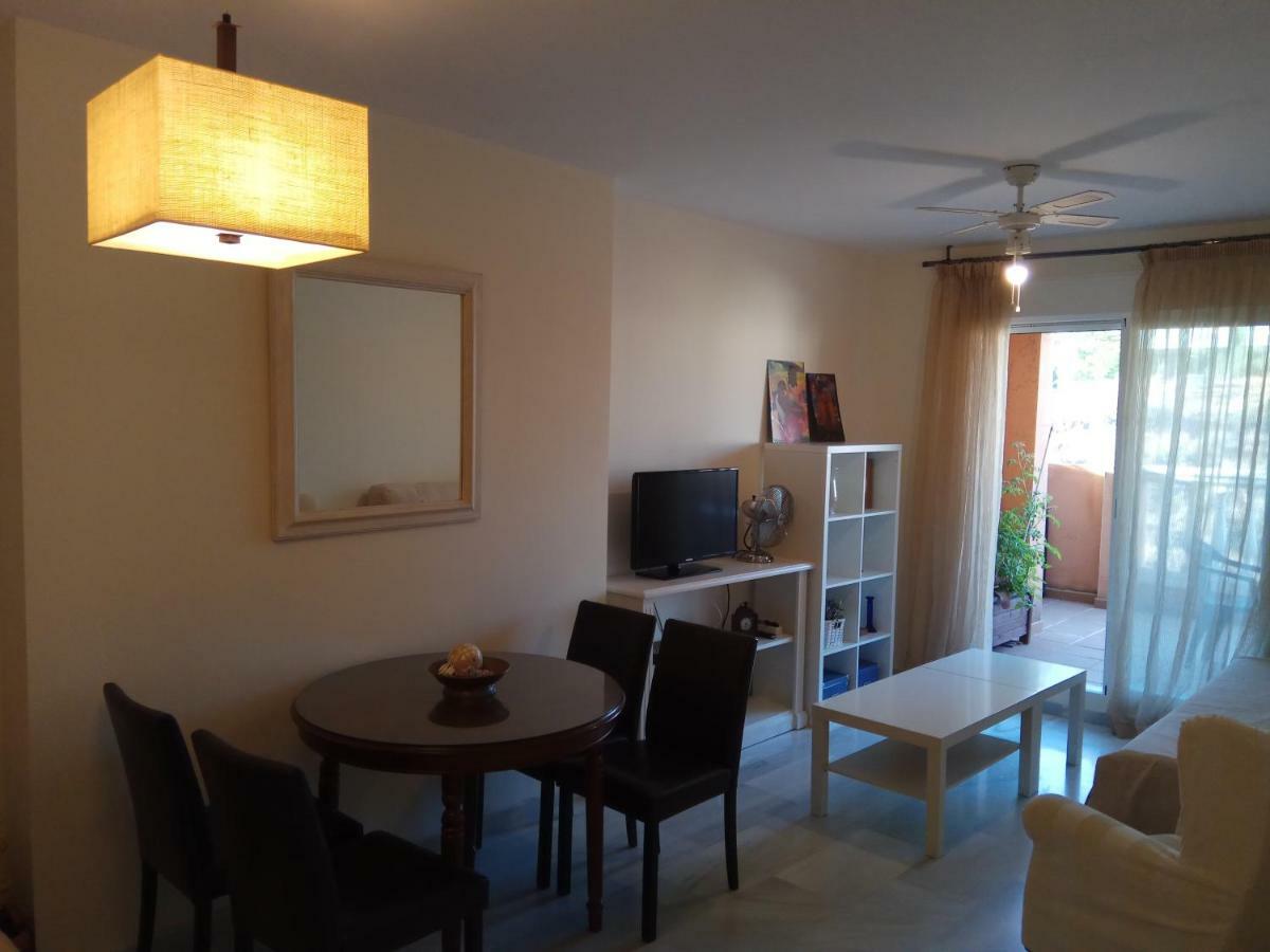 Precioso Atico En Torre De Benagalbon A 20 Metros Del Mar. Apartment Ngoại thất bức ảnh